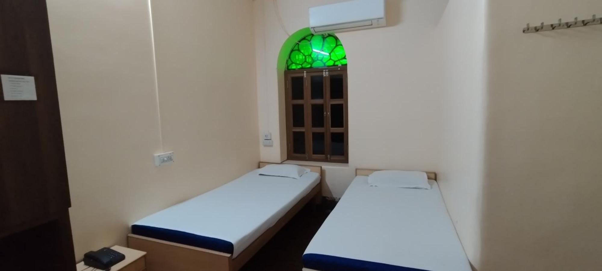 Shaw Guest House كولكاتا المظهر الخارجي الصورة