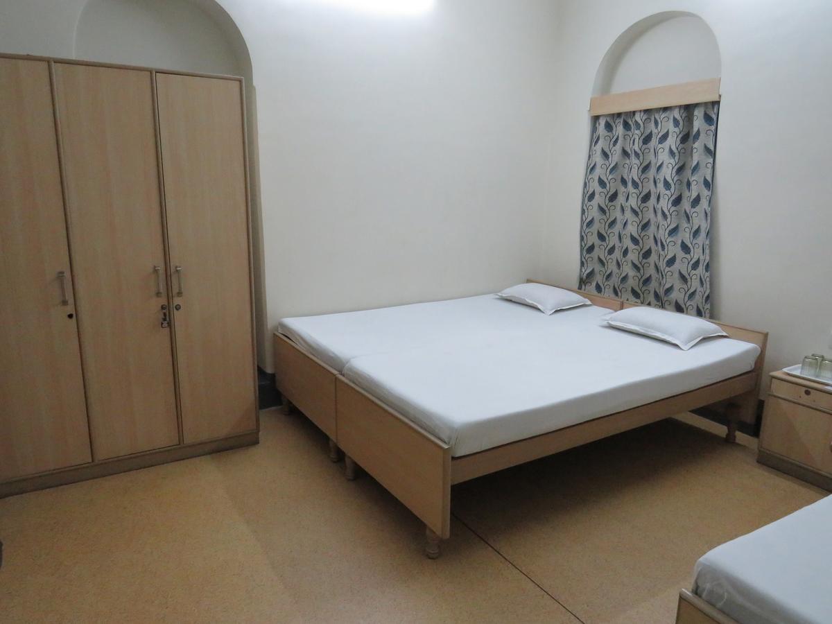 Shaw Guest House كولكاتا المظهر الخارجي الصورة