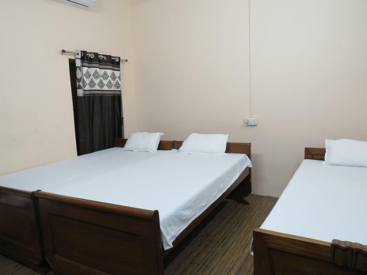 Shaw Guest House كولكاتا المظهر الخارجي الصورة
